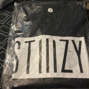 Small Stiiizy shirt